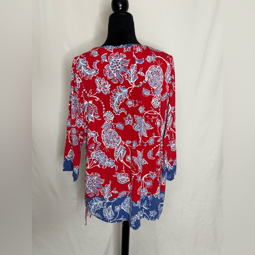 Ruby Rd. Red and Blue Floral Tunic - Picture 2 of 6